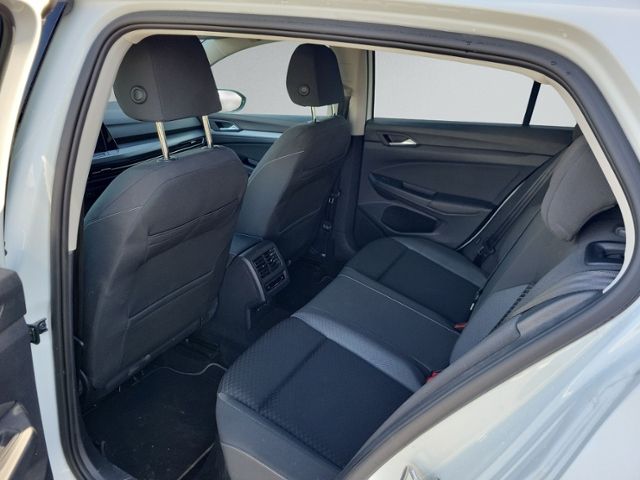 Volkswagen Golf VIII 1.5 TSI ACTIVE STANDHZ+RFK+HEAD-UP+NAV foto 10