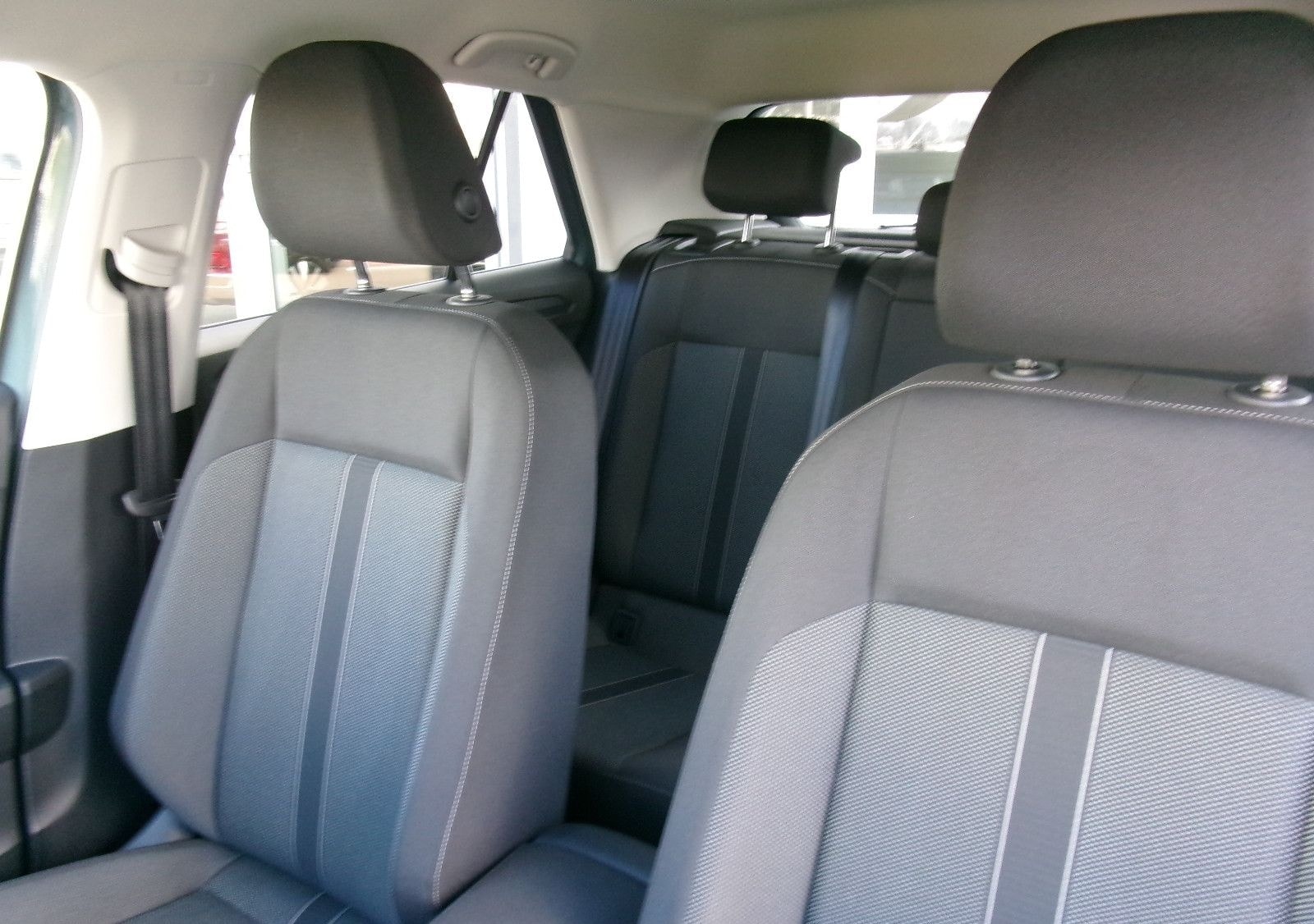 Volkswagen T-Roc  1.0 TSI Life Navi SHZ PDC DAB+ LED APP foto 16