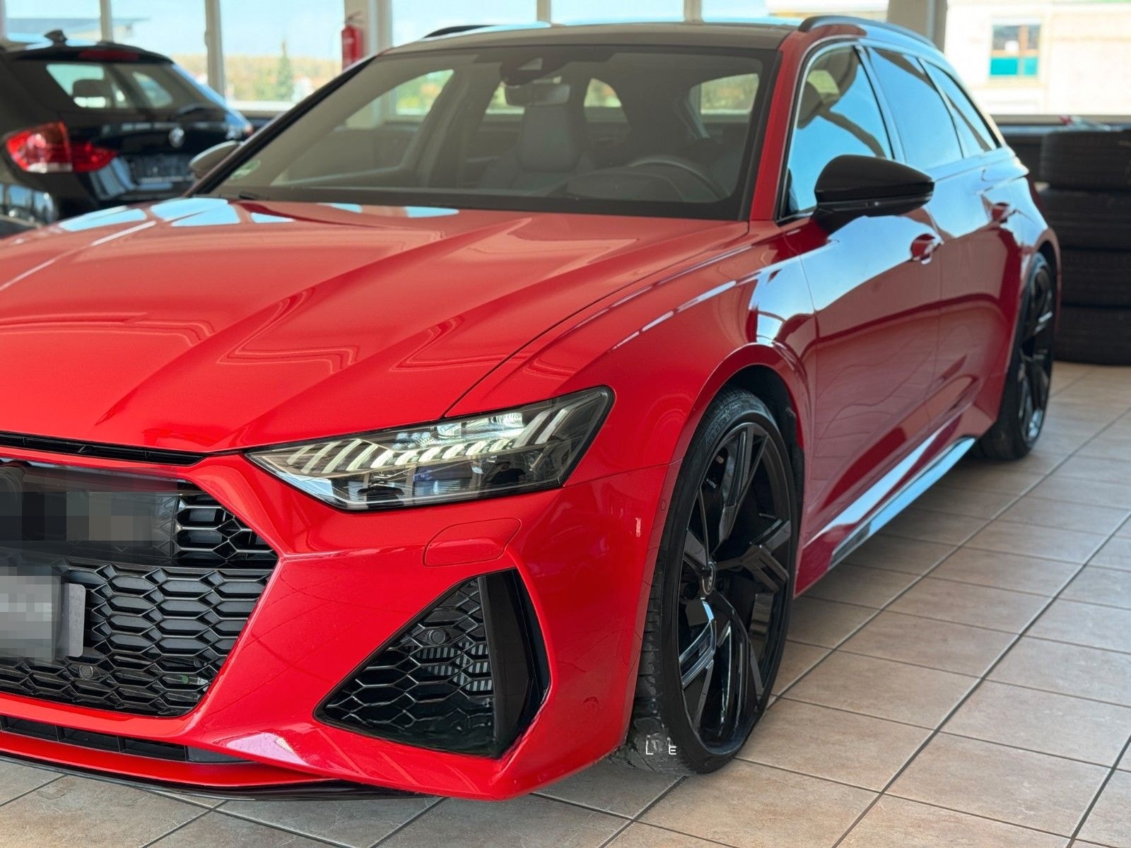 Audi RS6Avant4.0TFSI quattro/PANO/AHK/B&O/MwstVAT foto 15