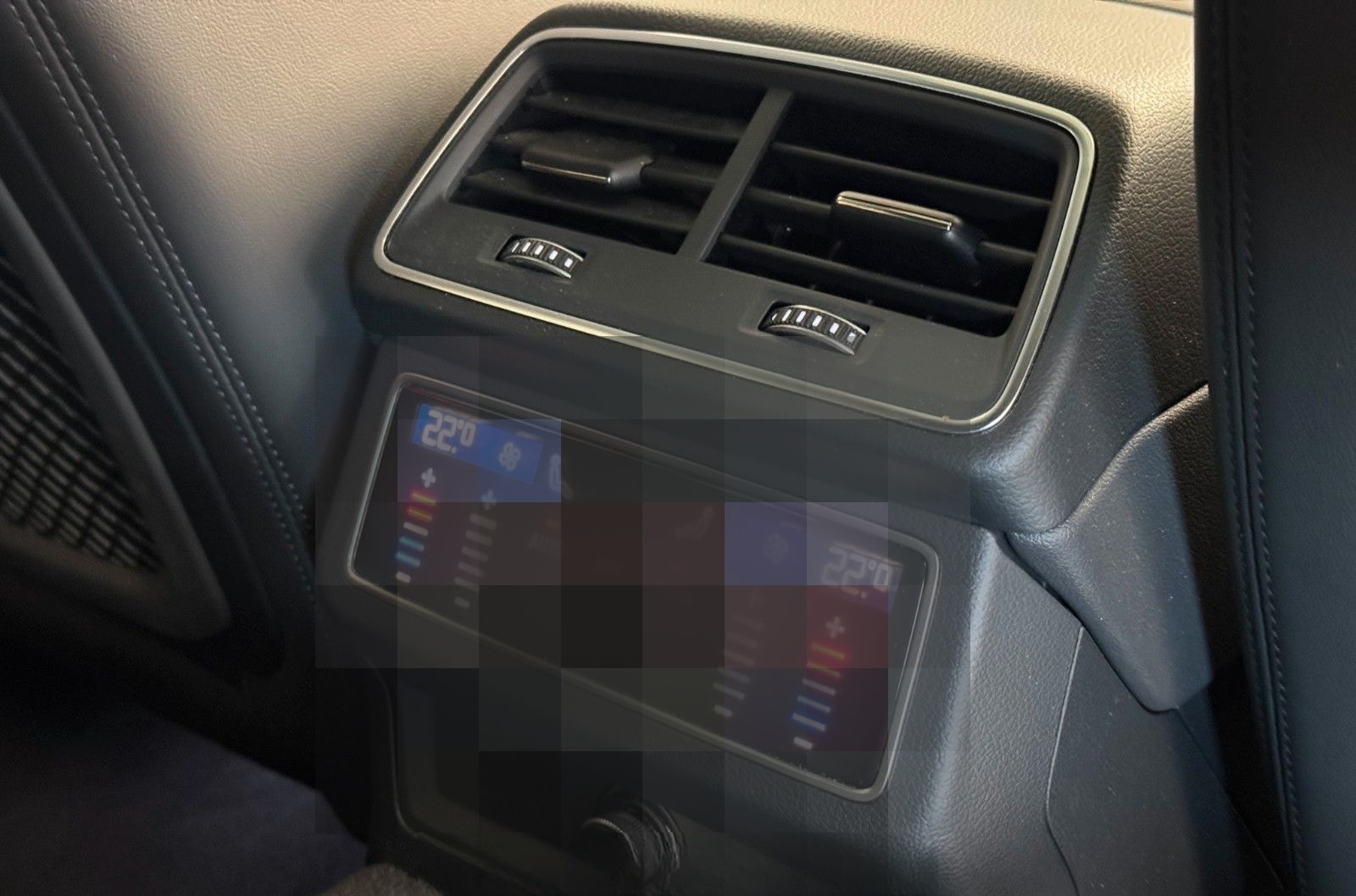 Audi RS6Avant4.0TFSI quattro/PANO/AHK/B&O/MwstVAT foto 25