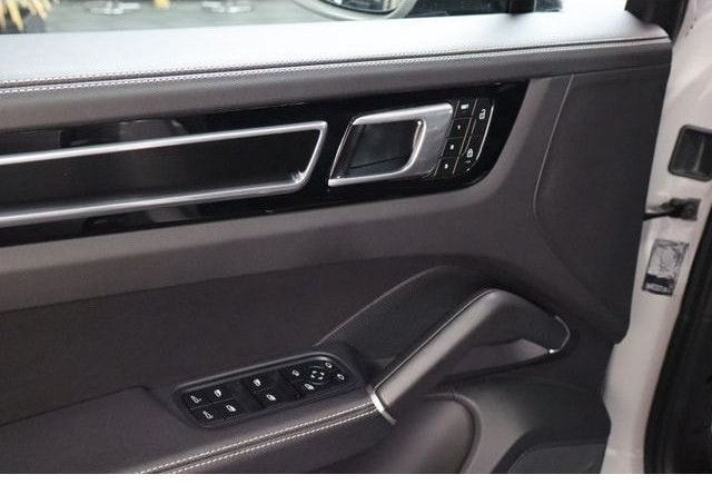 Porsche Cayenne GTS InnoDrive Head-Up Standh. Panorama foto 8