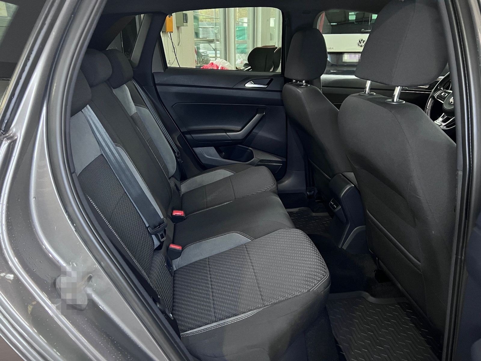 Volkswagen Polo VI R-Line /ACC/Schiebedach/Beats/PDC foto 10