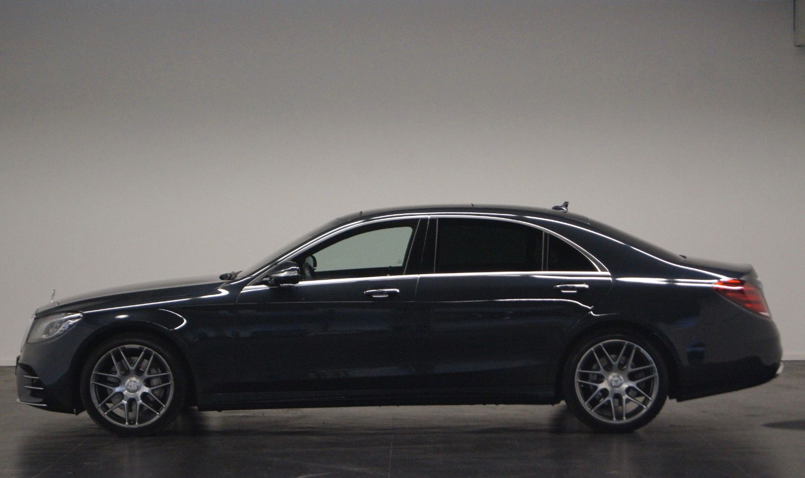 Mercedes-Benz S 400d L 4M AMG|LED|PANO|HUP|STANDHZG|360° foto 3
