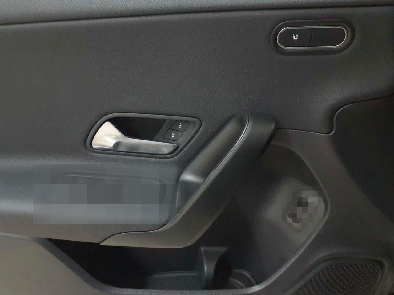 Mercedes-Benz A 250 e 8G-BusiP MBUX KAM SHZ foto 4