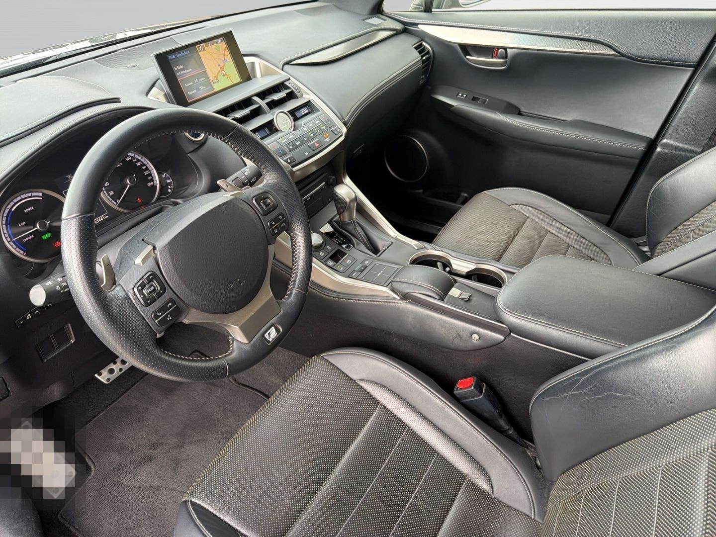 Lexus NX 300h E-Four F-Sport+Navi+Schiebedach+Sitzhzg+ foto 13