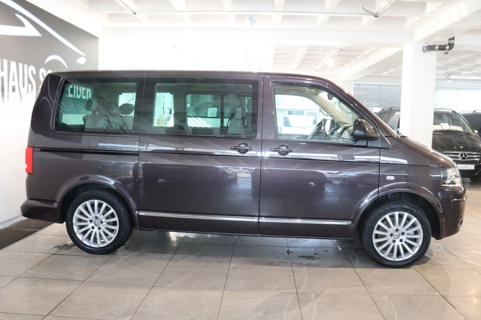 Volkswagen T5 Multivan *Automatik*7-Sitzer*Panorama*Tisch* foto 5