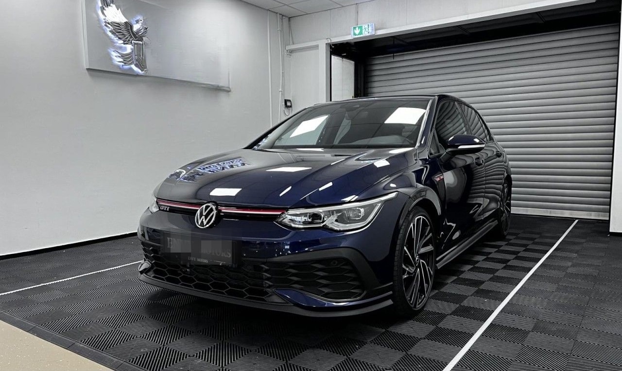 Volkswagen Golf VIII GTI Clubsport Klima Navi Leder foto 1