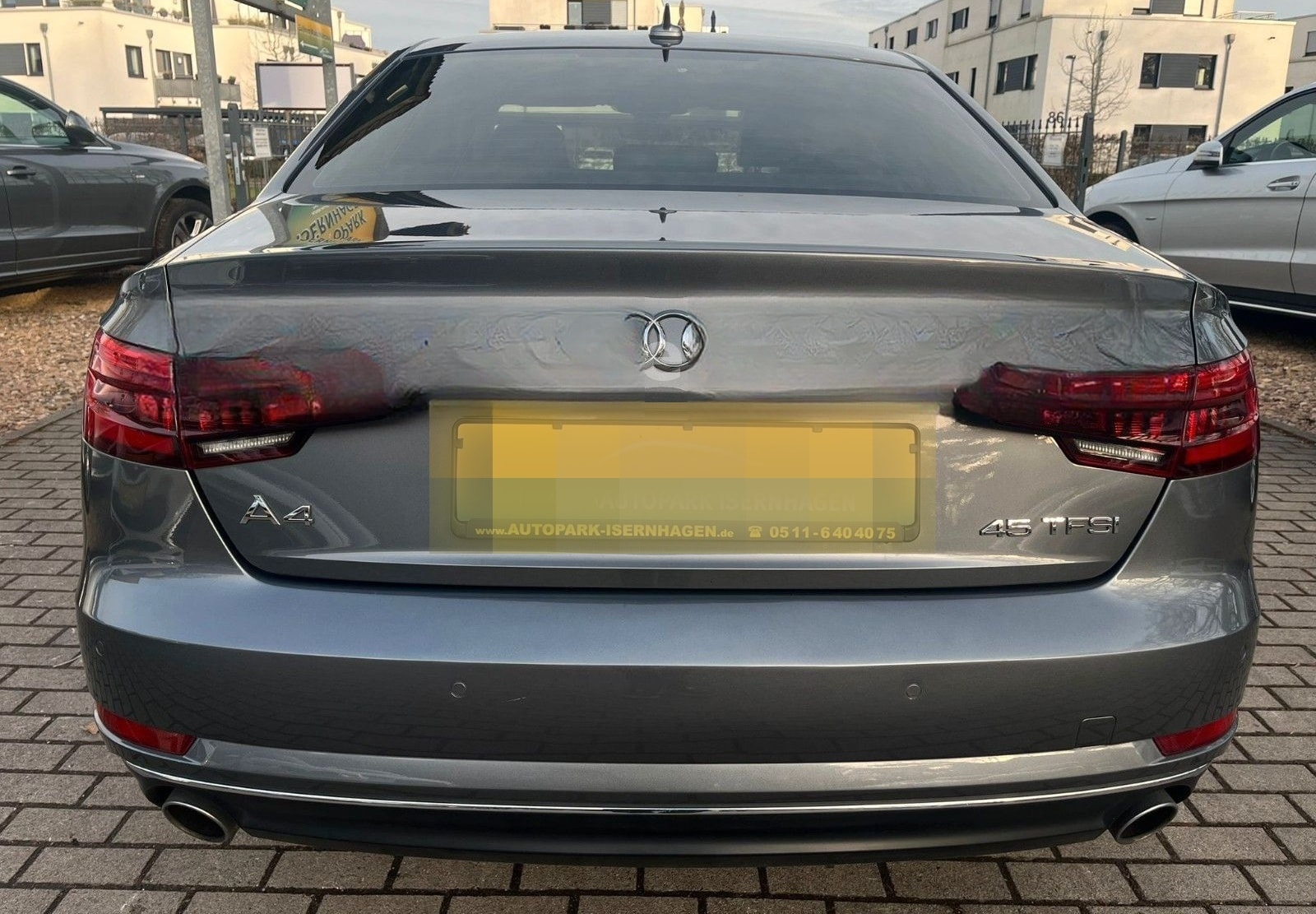 Audi A4 2.0 TFSI S-Tronic design*Keyless*Leder*Xenon* foto 5