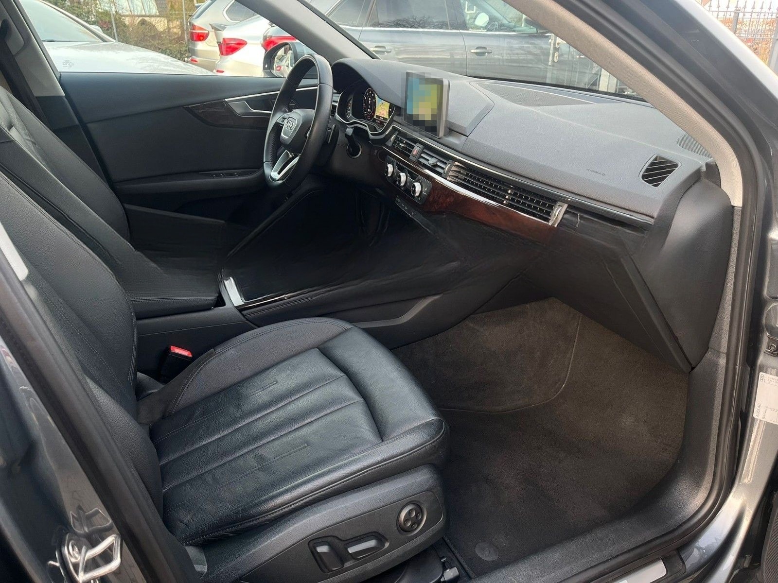 Audi A4 2.0 TFSI S-Tronic design*Keyless*Leder*Xenon* foto 9