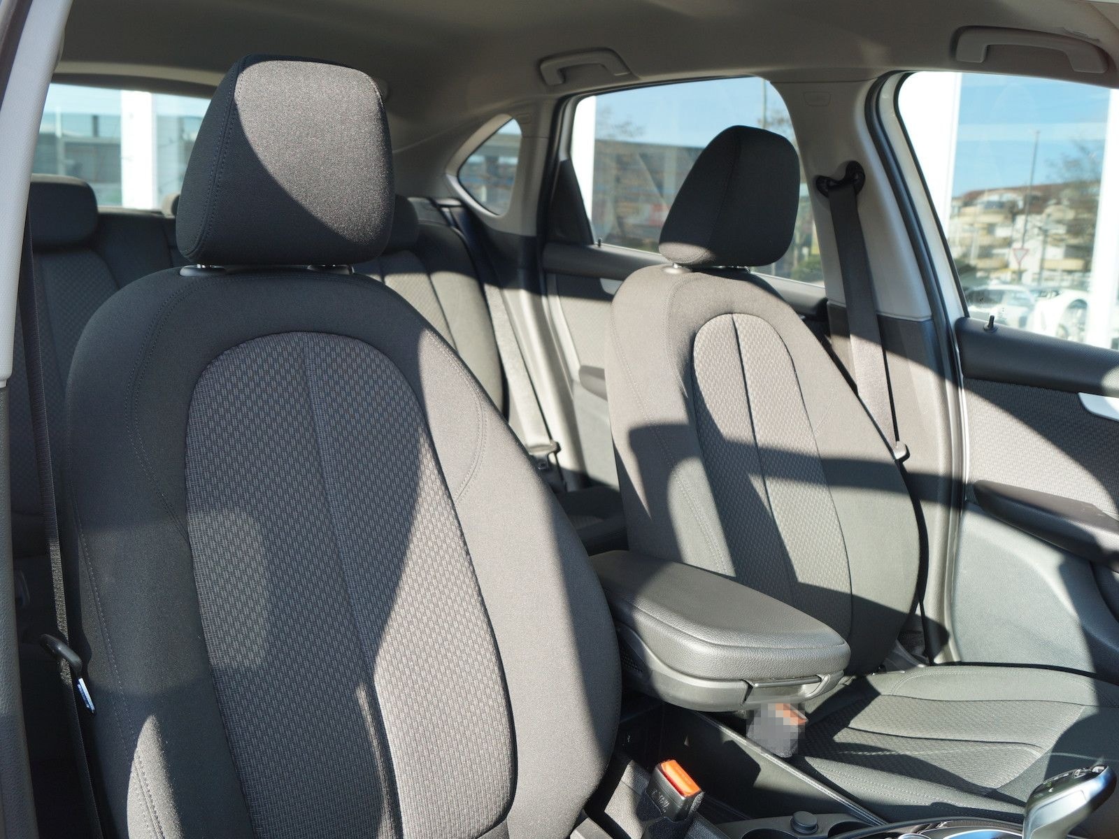 BMW 218 Active Tourer d Aut. Advantage foto 9