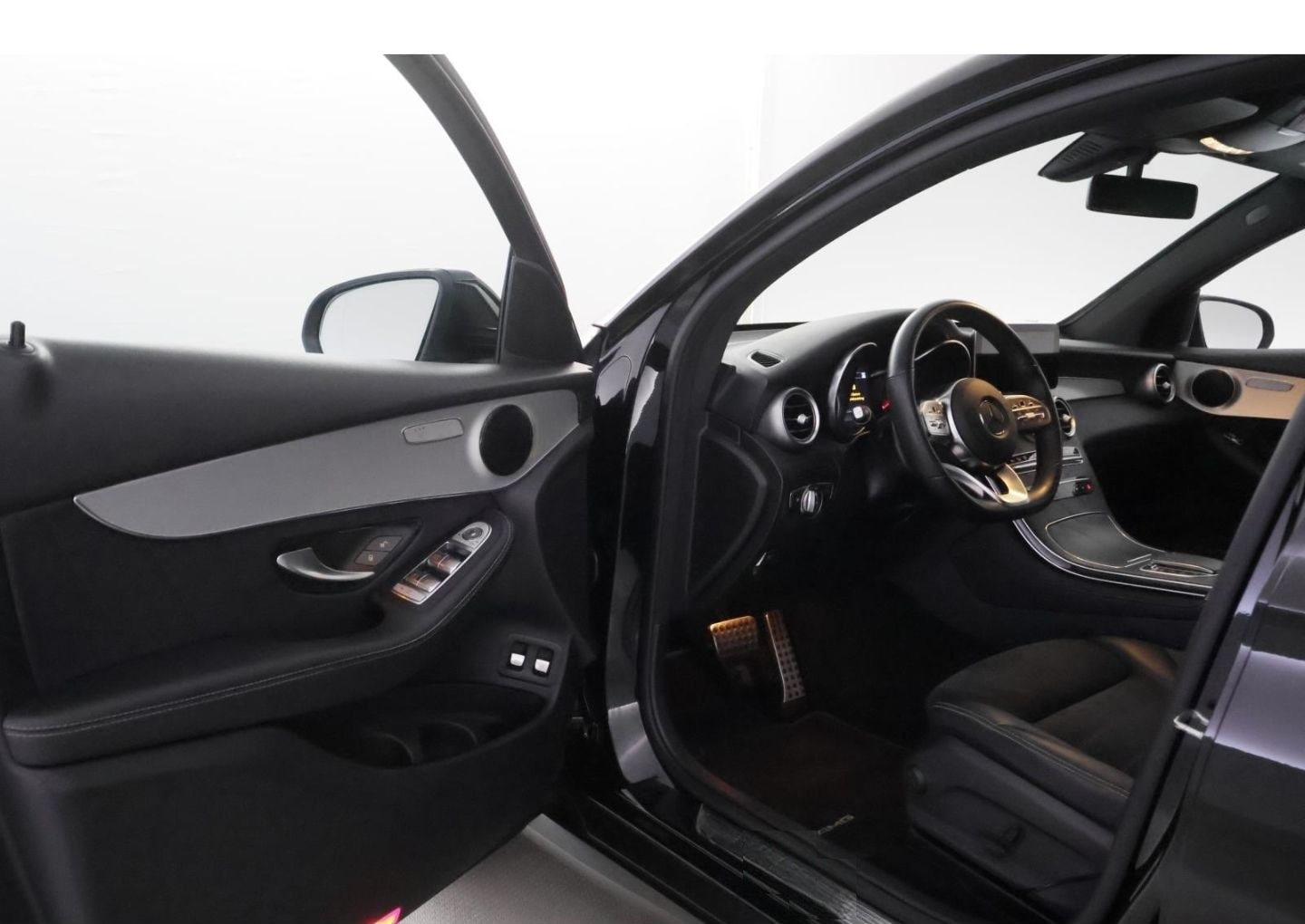 Mercedes-Benz GLC 300 d 9G-tronic AMG Line+LED+NAVI+AHK+KAMERA foto 16