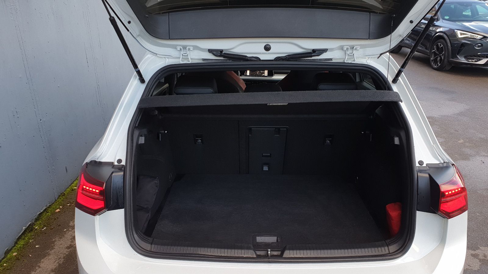 Volkswagen Golf 8 GTI Clubsport DSG Black*/Pano/Matrix/ACC foto 18