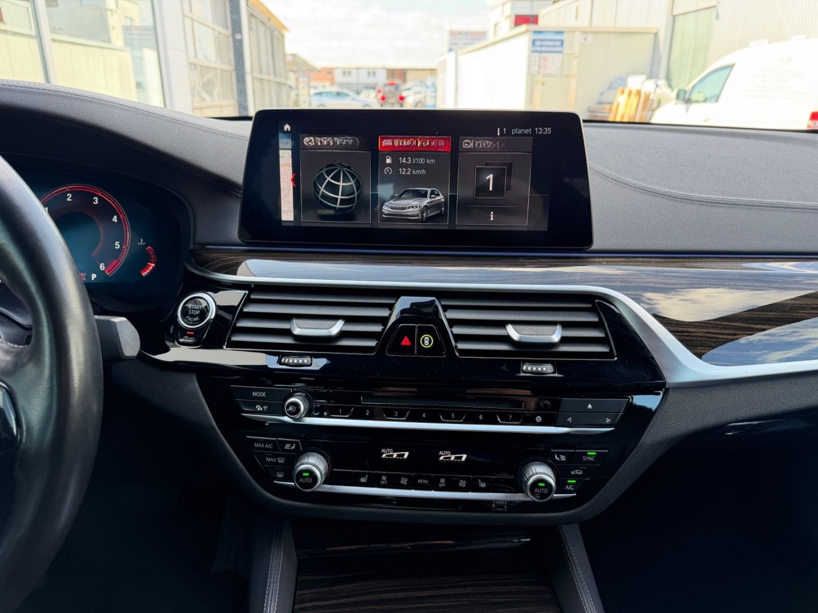 BMW 520 d Lim. Luxury Line LED/VirtualCock/Leder/AHK foto 11