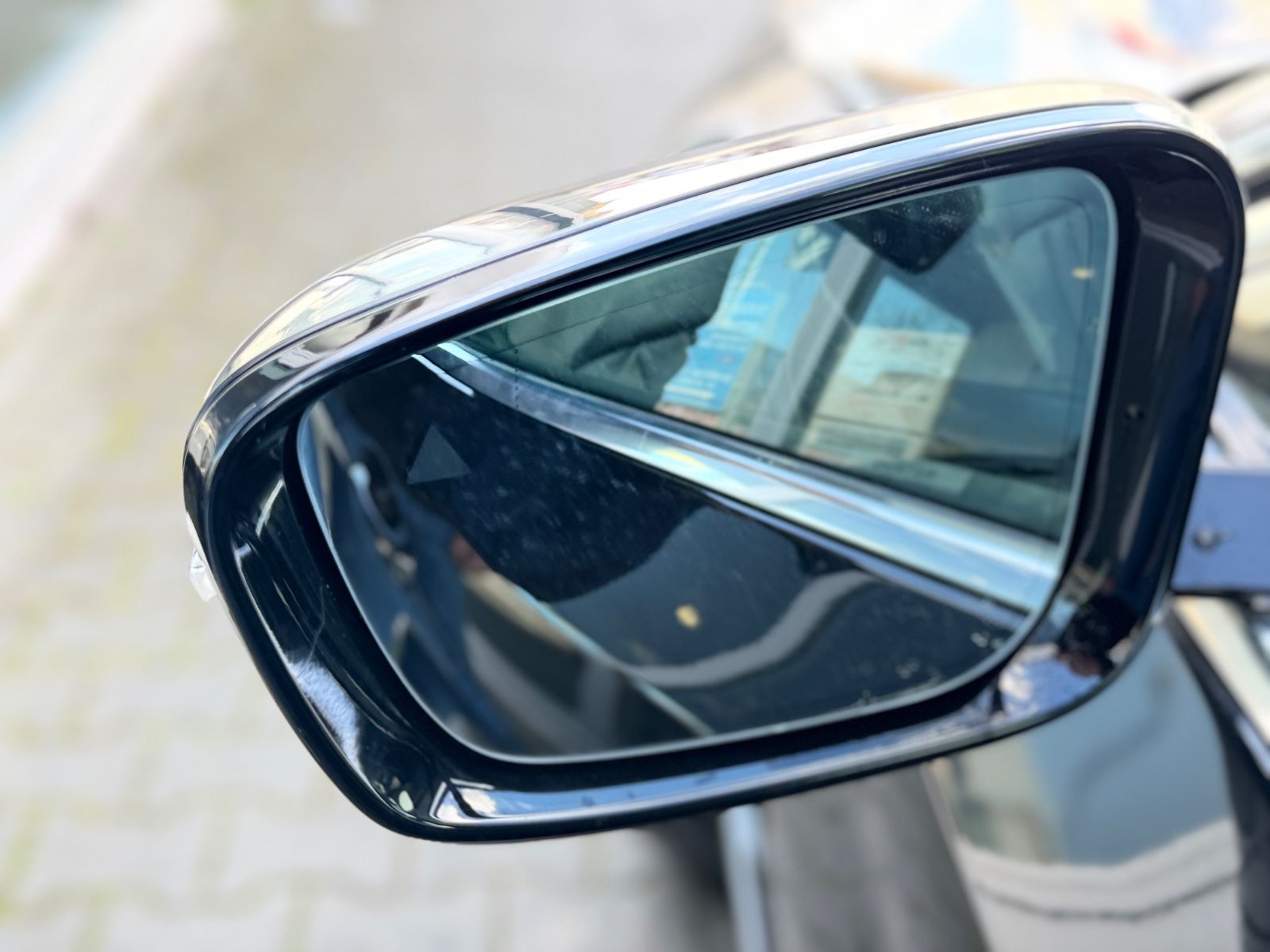 BMW 520 d Lim. Luxury Line LED/VirtualCock/Leder/AHK foto 18