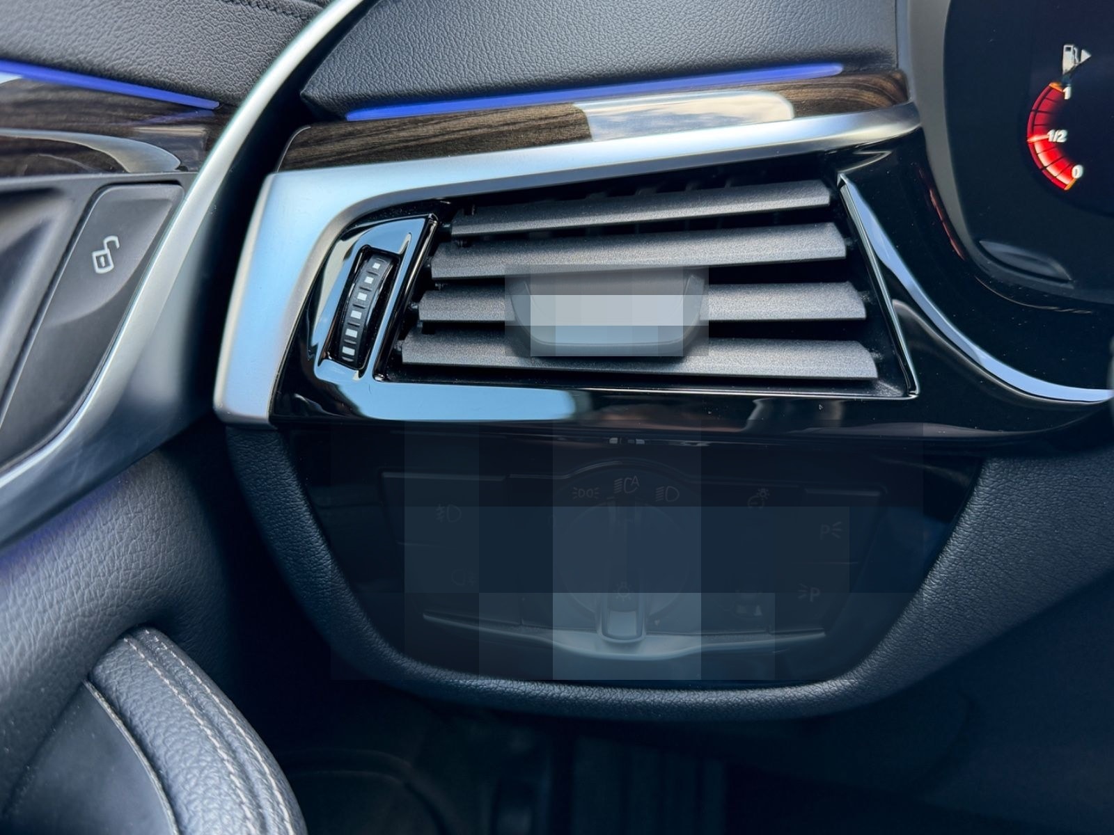 BMW 520 d Lim. Luxury Line LED/VirtualCock/Leder/AHK foto 21