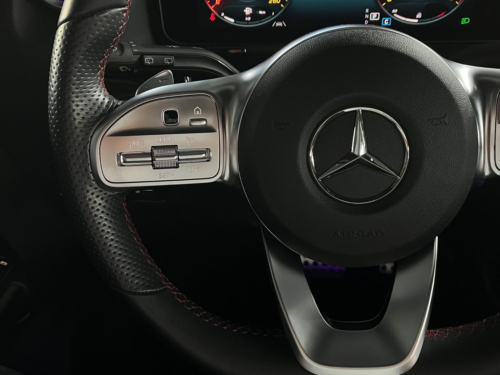 Mercedes-Benz B 200 *AMG LINE SPORTPAKET* LED*AMBIENTE+*KAMERA foto 23