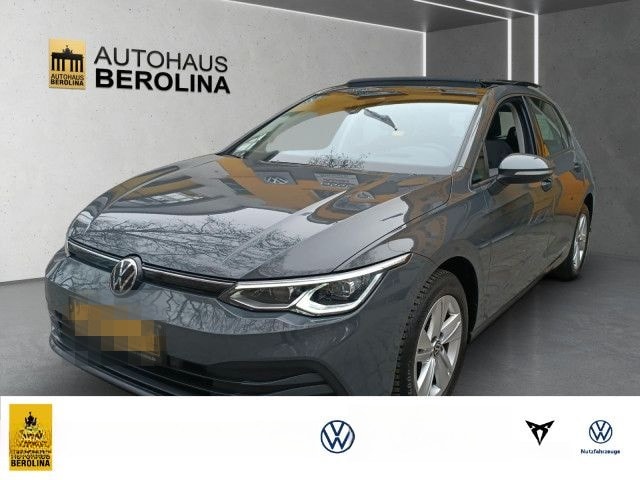 Volkswagen Golf VIII 1.0 eTSI Life DSG *PANO*IQ-MATRIX*HuD* foto 1