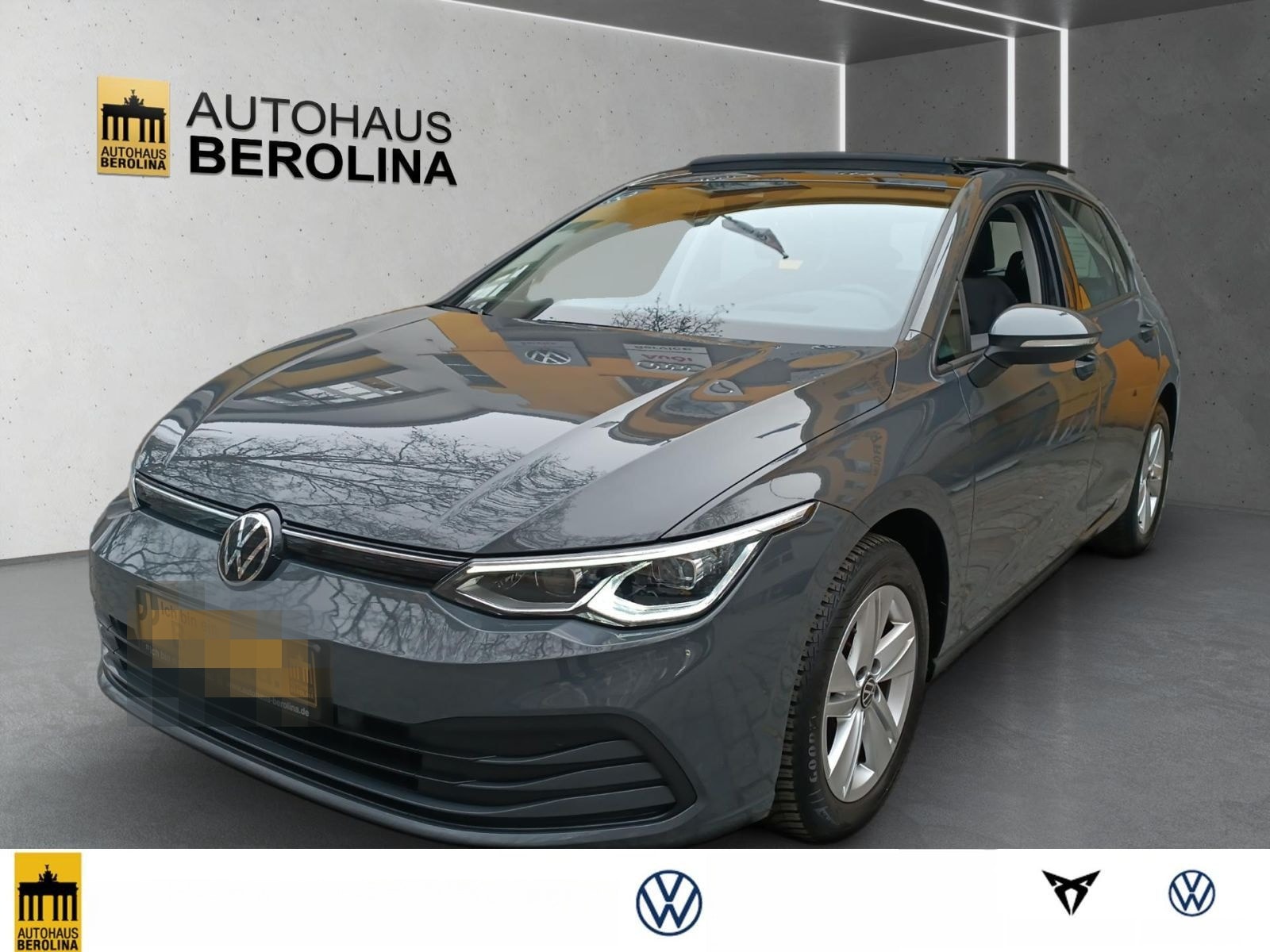 Volkswagen Golf VIII 1.0 eTSI Life DSG *PANO*IQ-MATRIX*HuD* foto 2