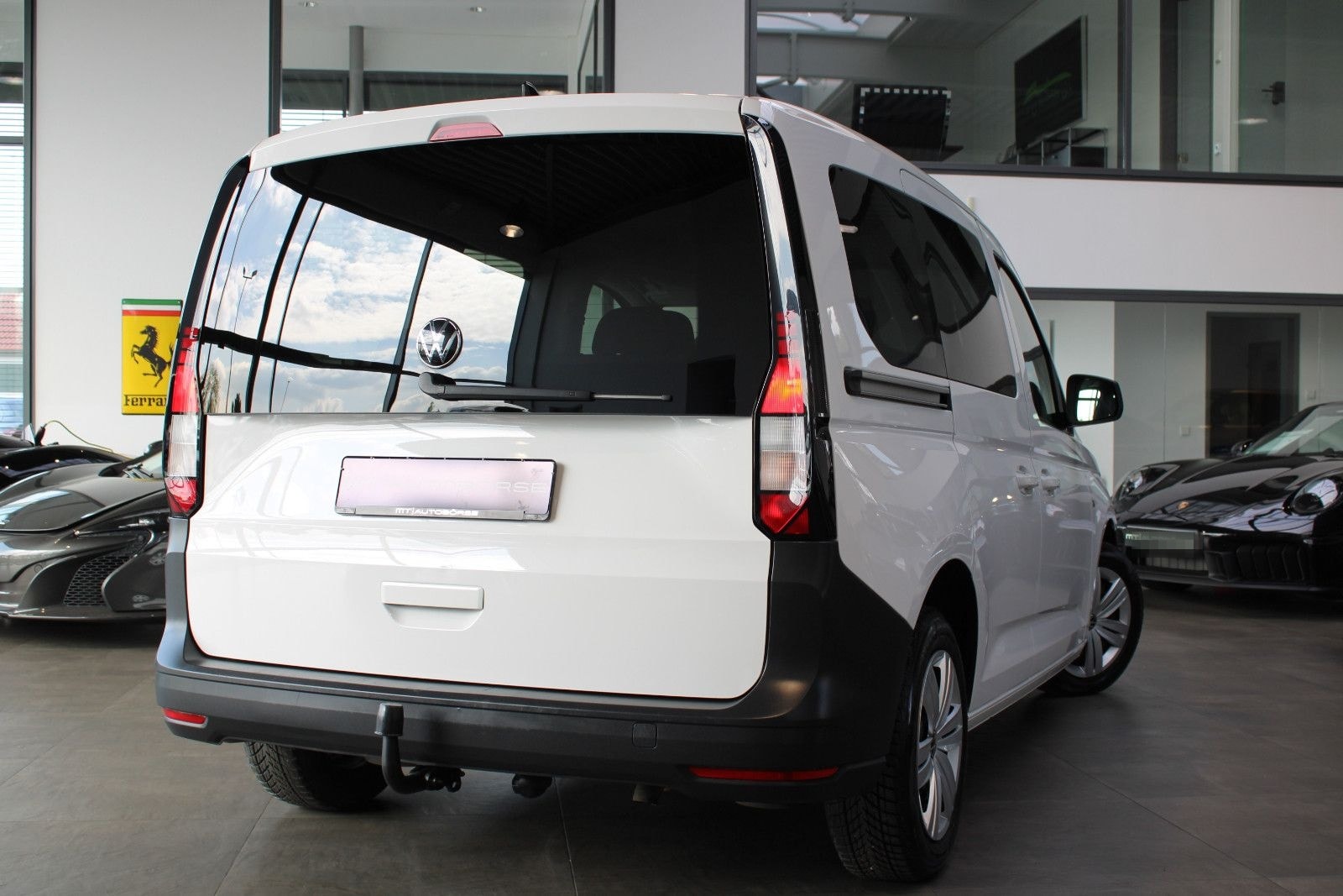 Volkswagen CADDY 2.0 TDI DSG 1.HAND/AHK/NAVI/8-FACH! foto 18