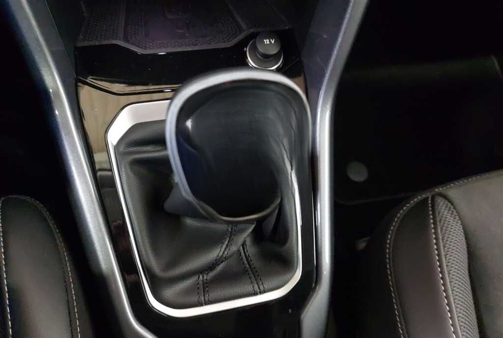 Volkswagen T-Roc 2.0 TDI Style Business AHK Rückfahrkamera foto 15