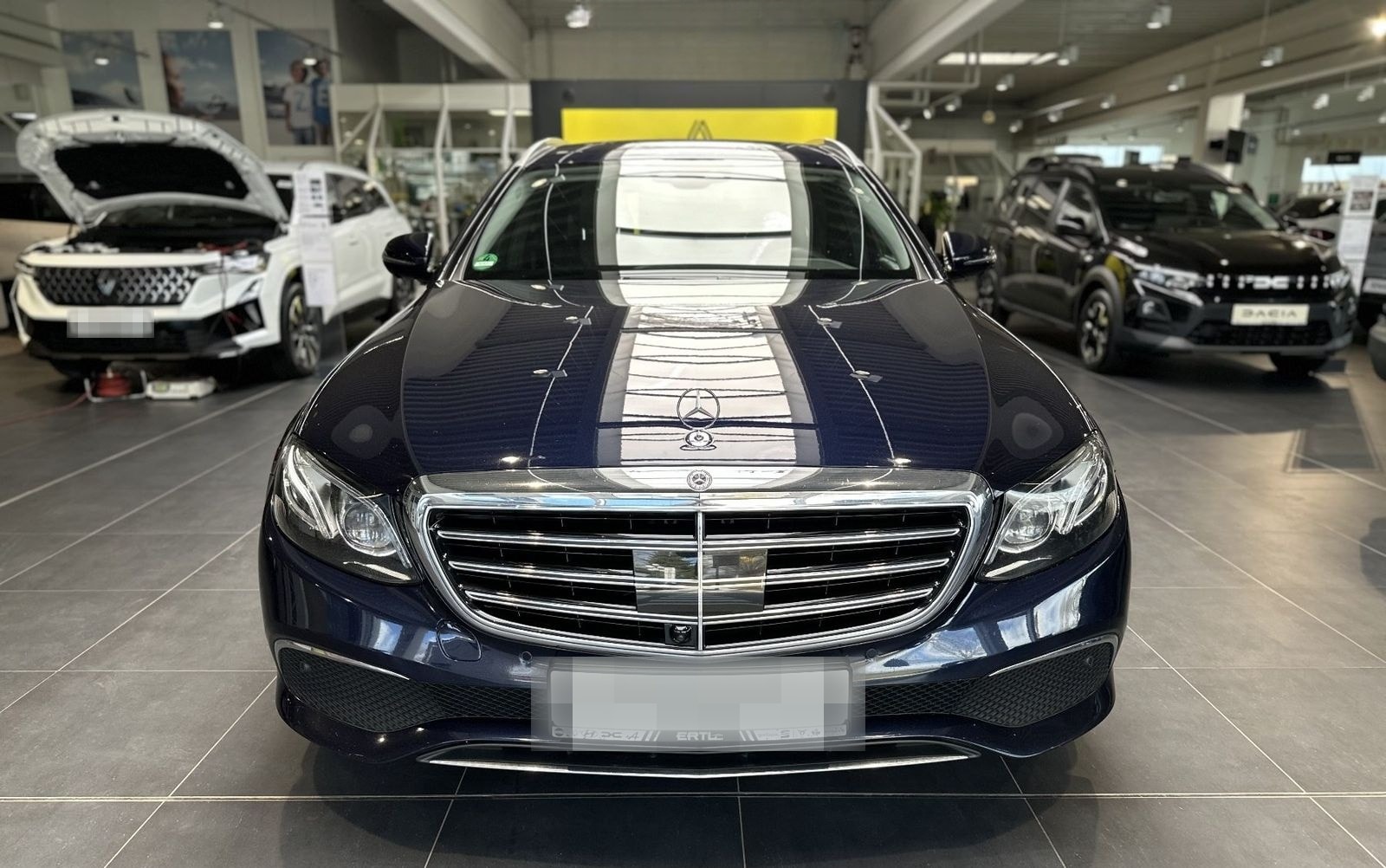 Mercedes-Benz E 300 de T-Modell Exclusive foto 2