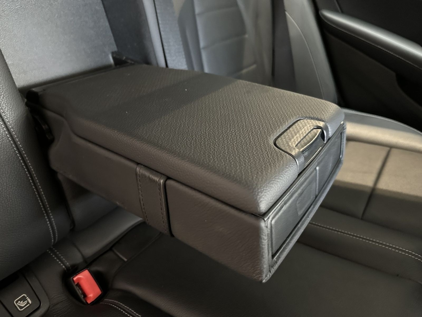 Mercedes-Benz E 300 de T-Modell Exclusive foto 16