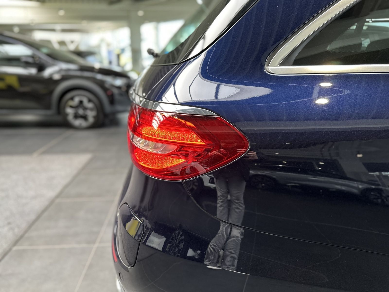 Mercedes-Benz E 300 de T-Modell Exclusive foto 19