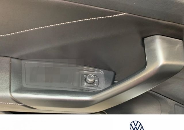 Volkswagen T-Roc STYLE TSI NAVI SITZHEIZUNG EINPARKHILFE LE foto 13