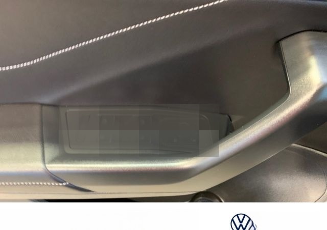 Volkswagen T-Roc STYLE TSI NAVI SITZHEIZUNG EINPARKHILFE LE foto 13