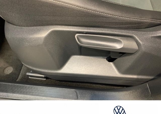 Volkswagen T-Roc STYLE TSI NAVI SITZHEIZUNG EINPARKHILFE LE foto 14