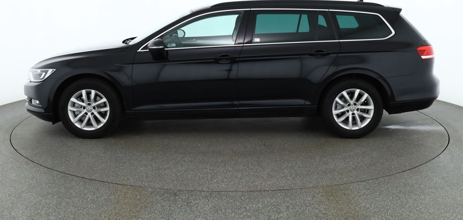 Volkswagen Passat Variant 1.5 TSI Comfortline Navi ACC PDC foto 2