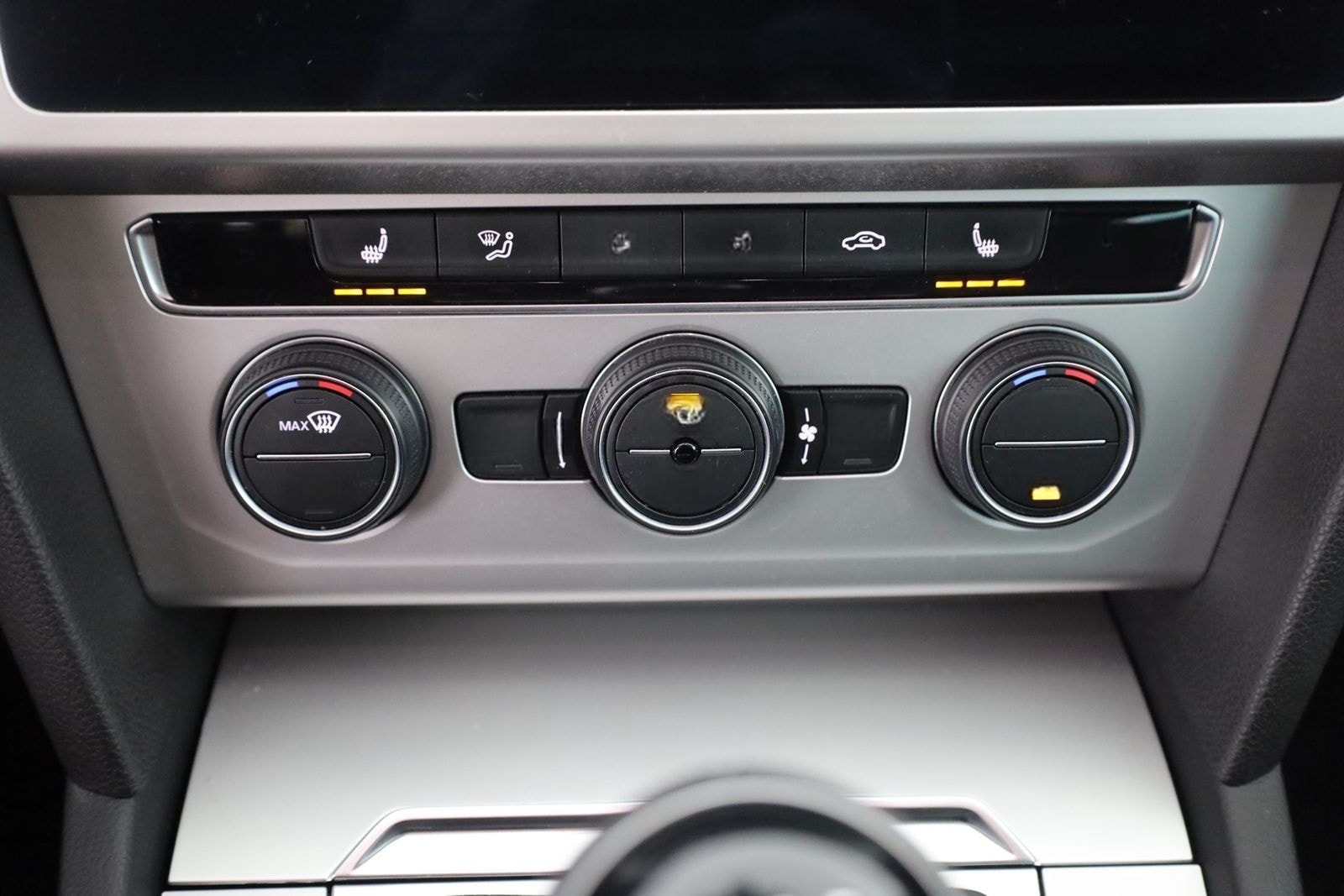 Volkswagen Passat Variant 1.5 TSI Comfortline Navi ACC PDC foto 12