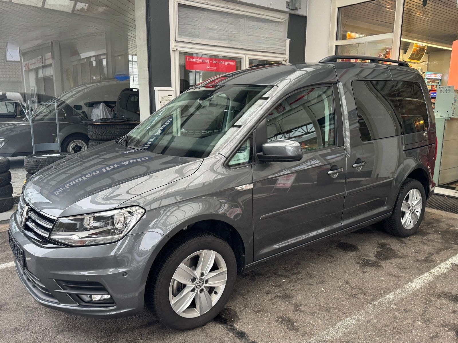 Volkswagen Caddy 1,4 TSI Comfortlin Navi AHK Sitz+ Standhzg foto 1