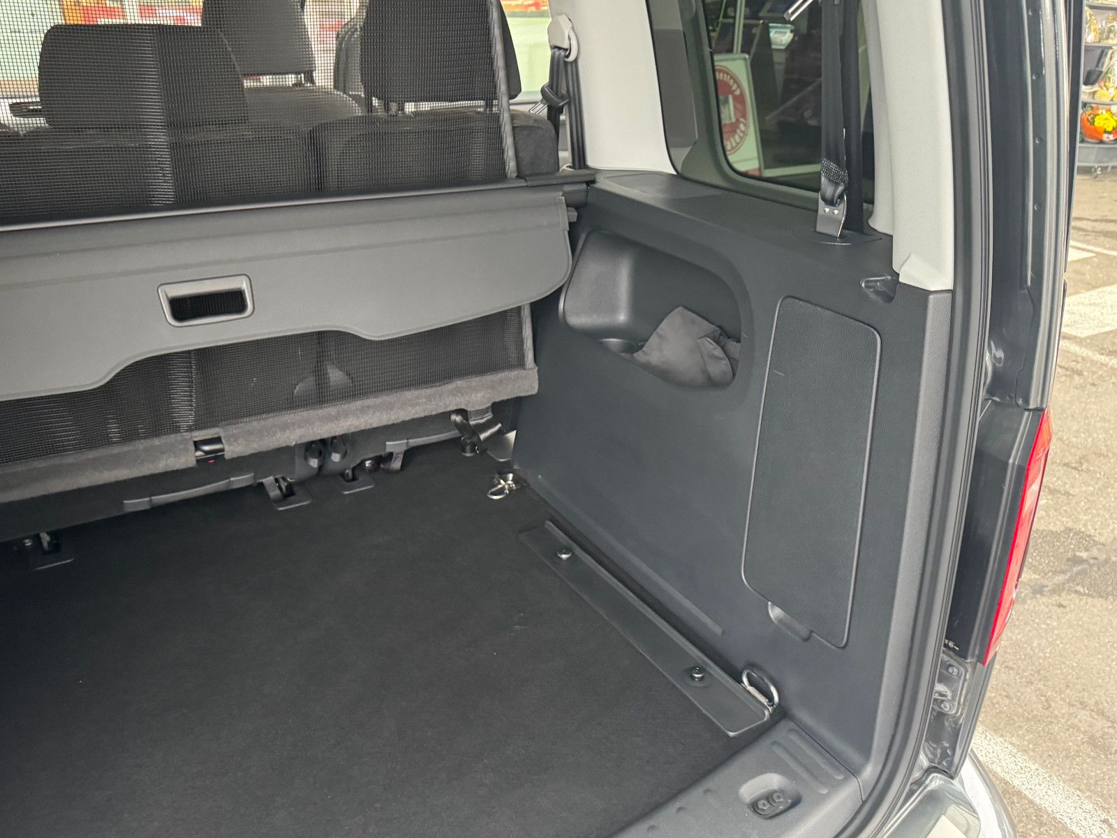 Volkswagen Caddy 1,4 TSI Comfortlin Navi AHK Sitz+ Standhzg foto 15