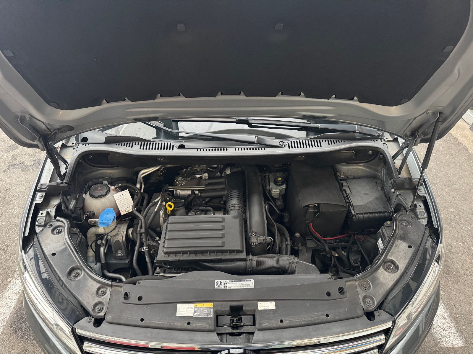 Volkswagen Caddy 1,4 TSI Comfortlin Navi AHK Sitz+ Standhzg foto 17