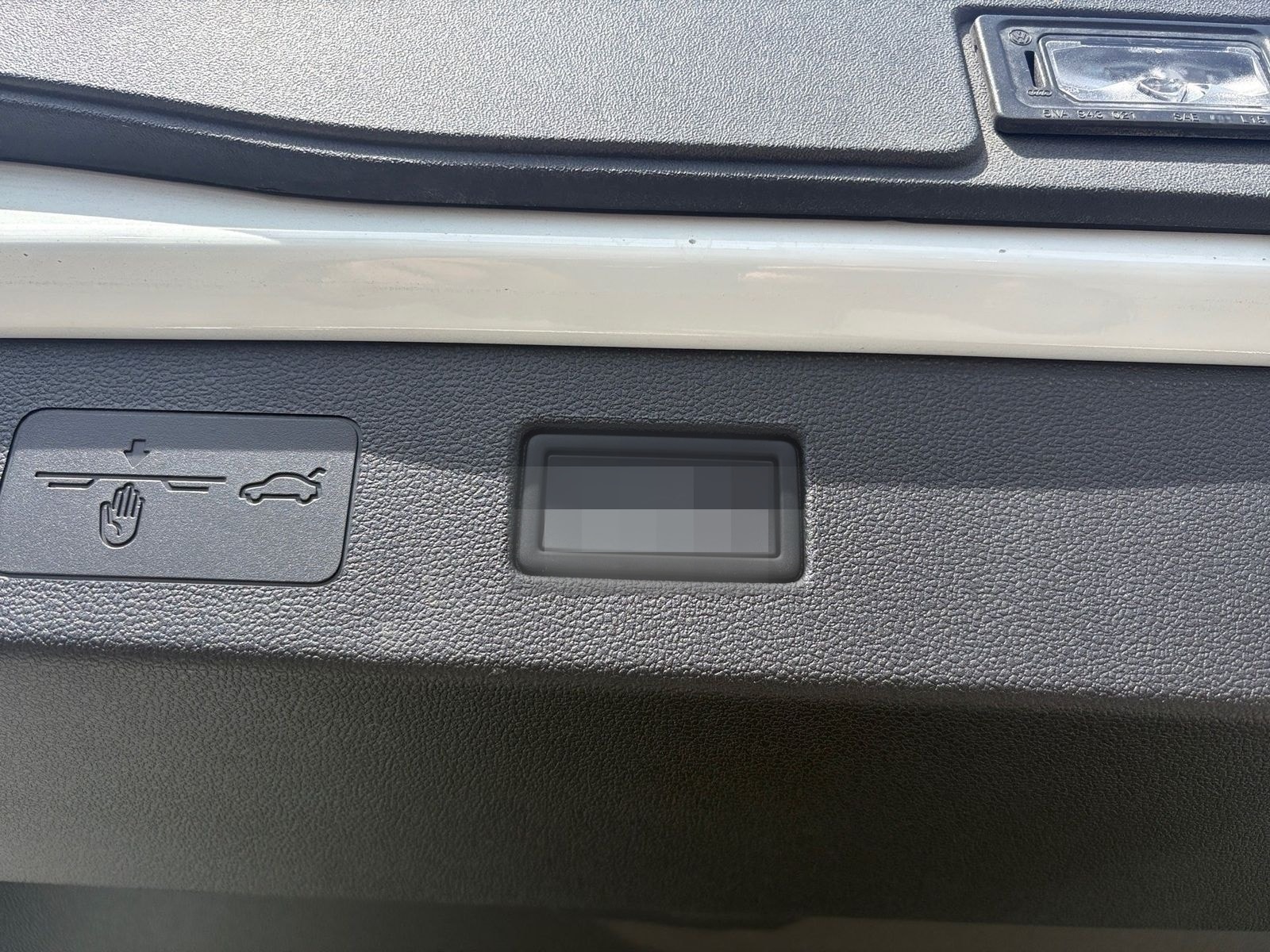 Volkswagen T-Roc 1.5 eTSI R-Line *HEAD-UP*MATRIX*KAMERA* foto 17