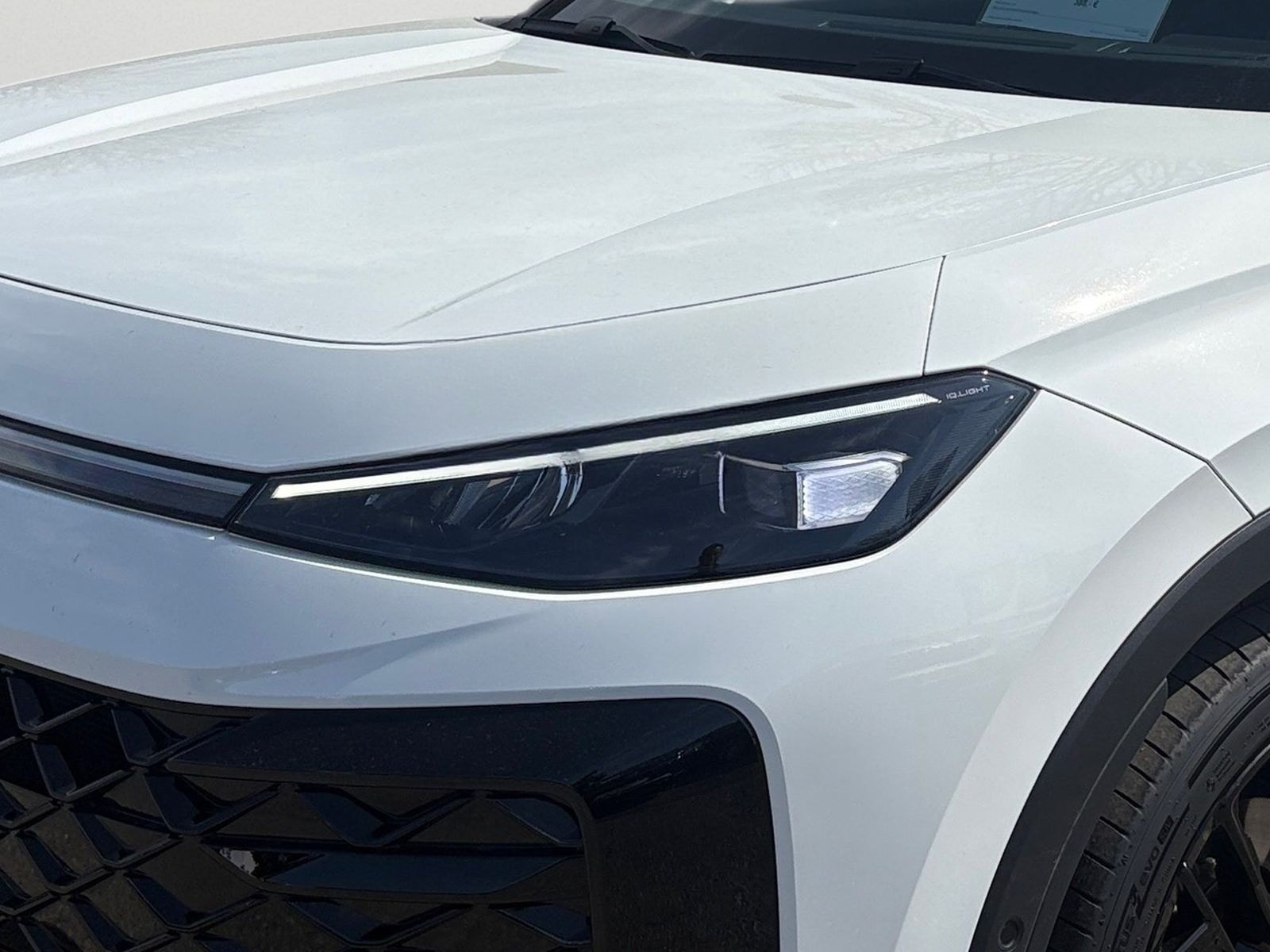 Volkswagen T-Roc 1.5 eTSI R-Line *HEAD-UP*MATRIX*KAMERA* foto 8