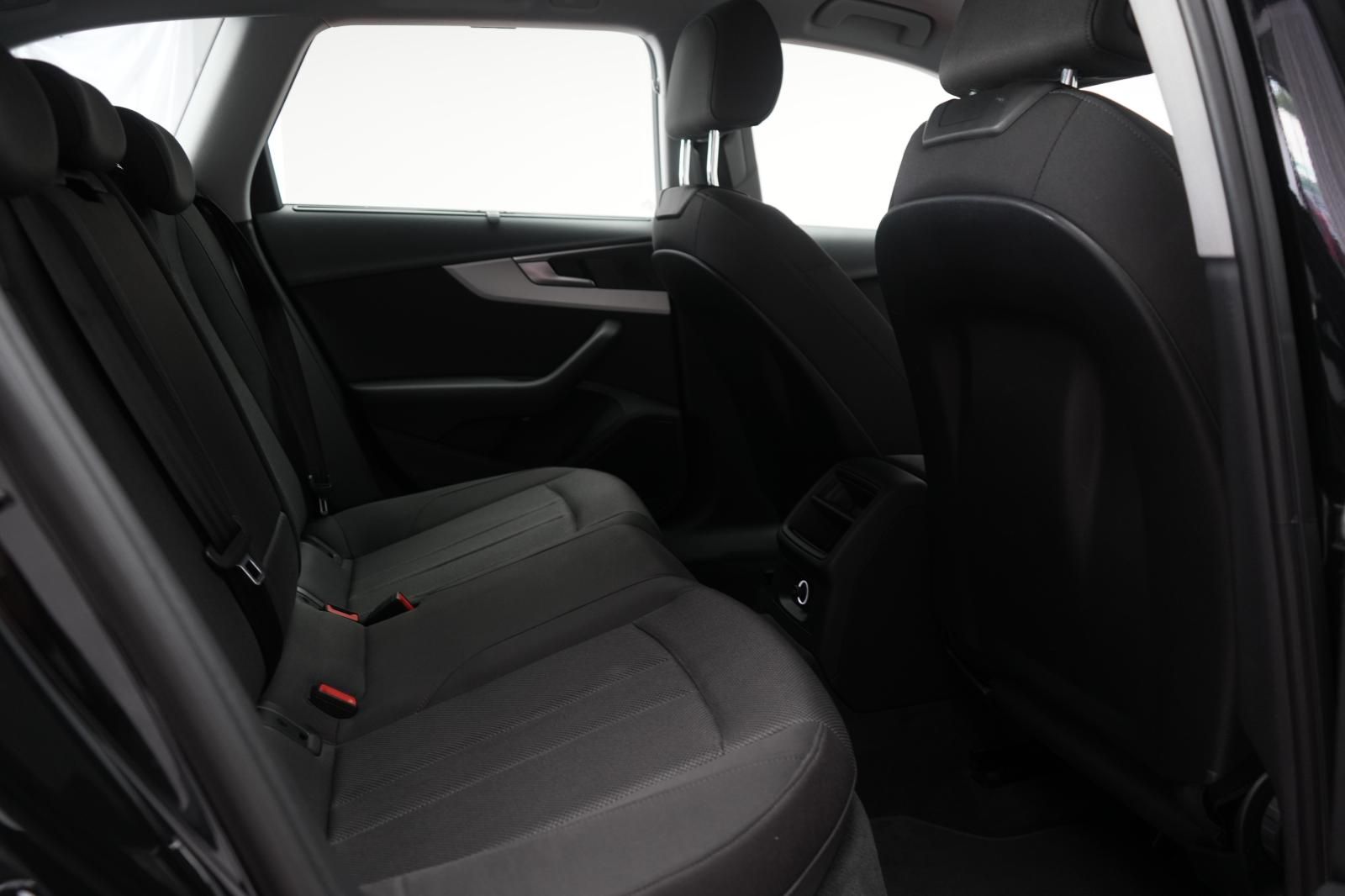 Audi A4 Avant 40 TDI S tronic Navi/Temp/LED/ foto 7