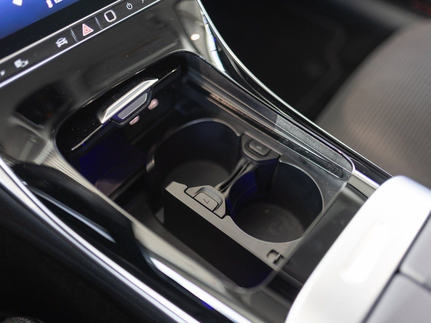 Mercedes-Benz C 180 Avantgarde Advanced,LED,AHK,Lenkradhz,360° foto 18