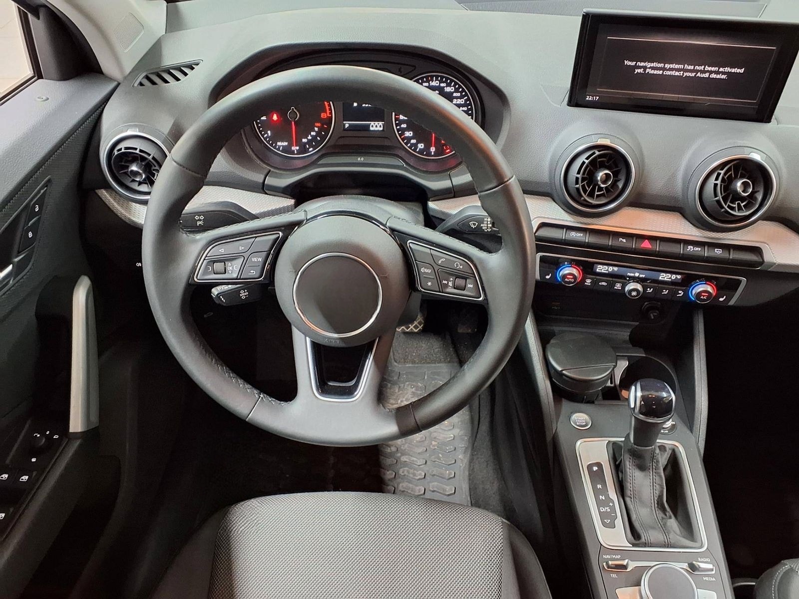 Audi Q2 35 TFSI S tronic advanced BLIS KAM foto 3