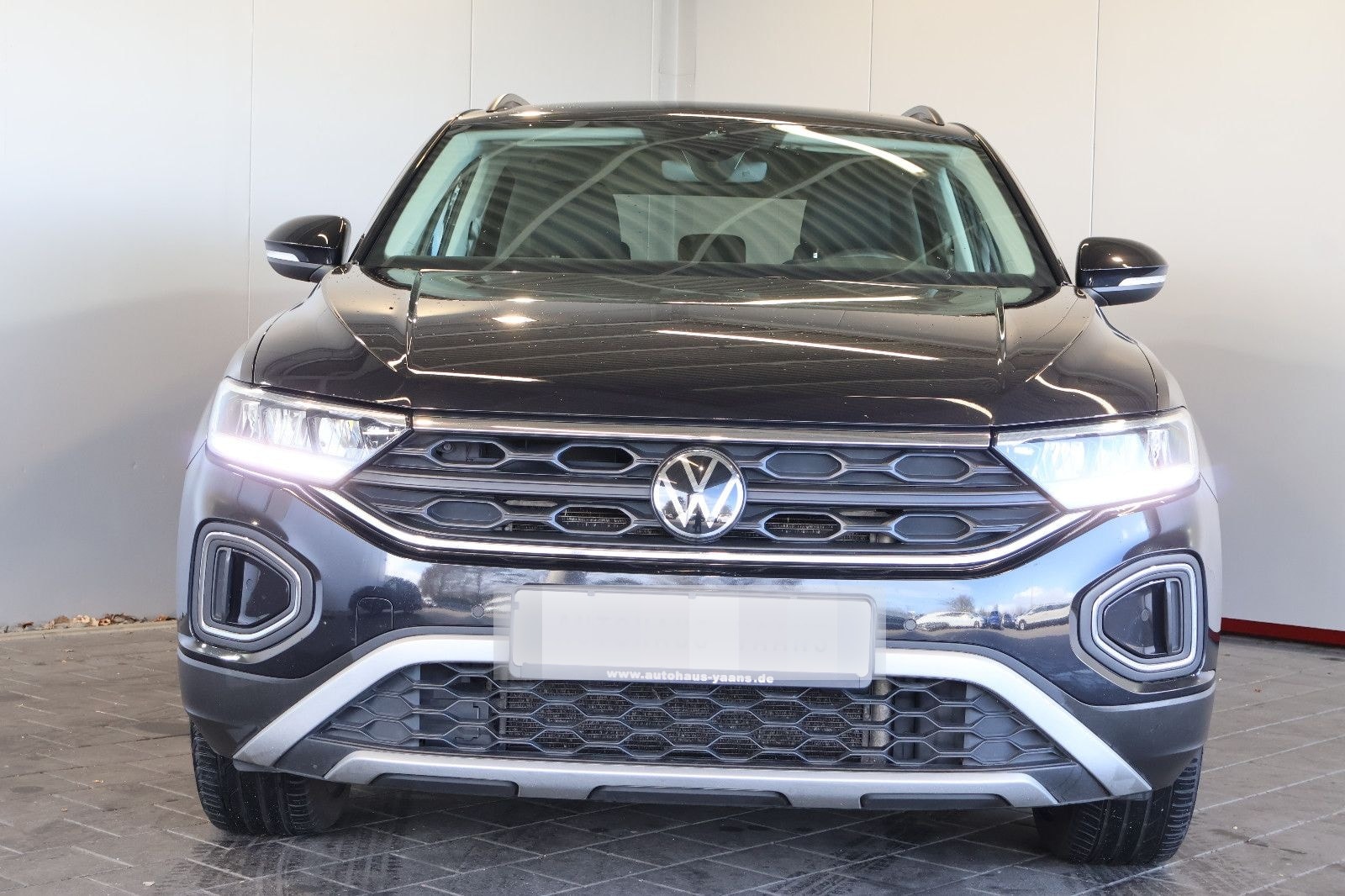 Volkswagen T-Roc 2.0 TDI Life AID+ACC+KAM+LED+CARPLAY+18" foto 2