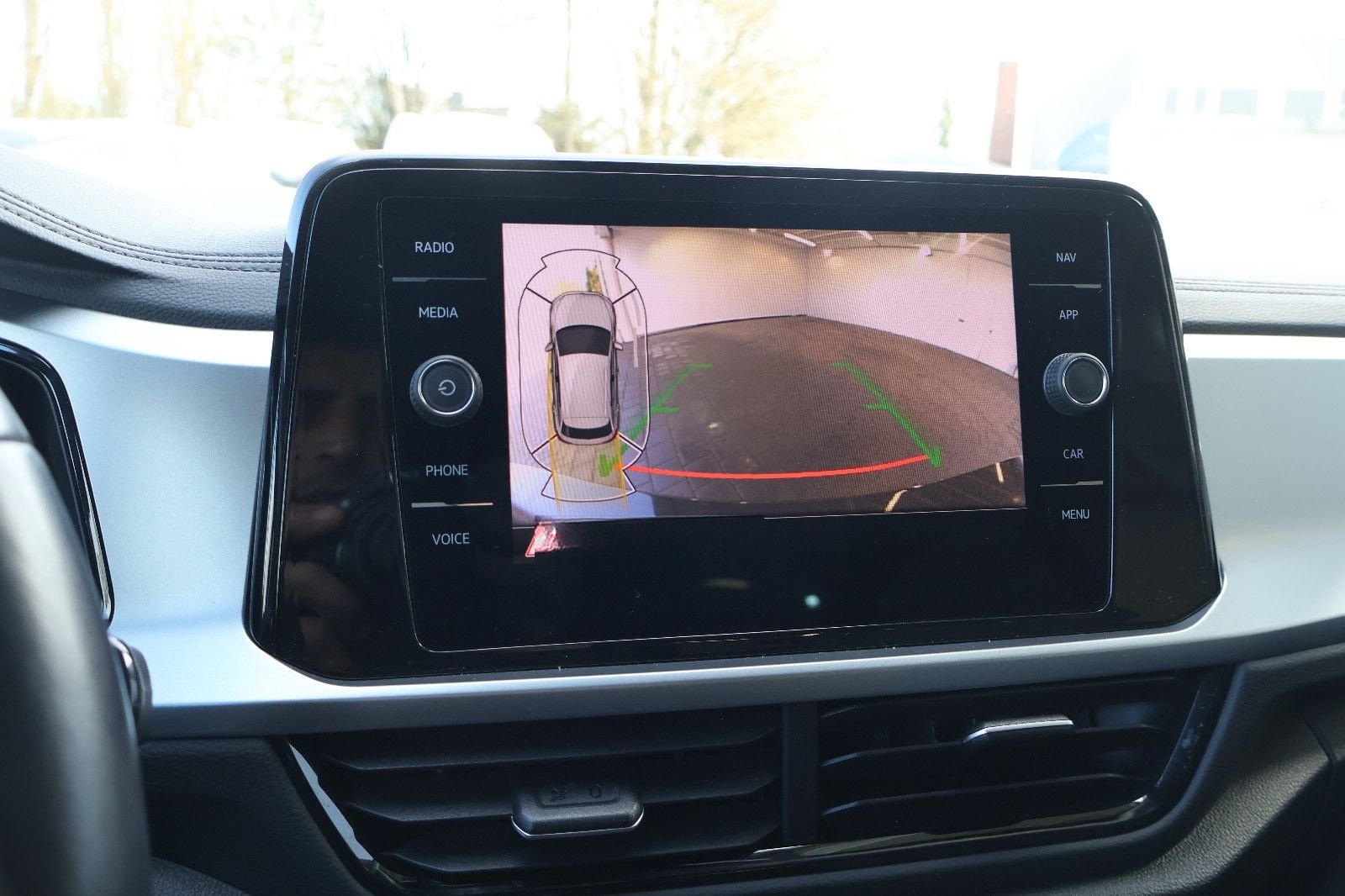 Volkswagen T-Roc 2.0 TDI Life AID+ACC+KAM+LED+CARPLAY+18" foto 9