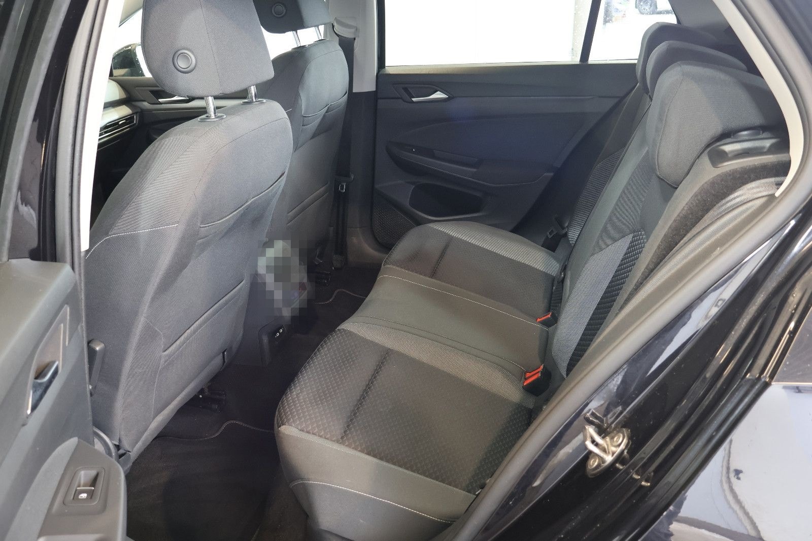 Volkswagen Golf VIII 2.0 TDI Active AID+ACC+LED+KAM+17"+AHK foto 13