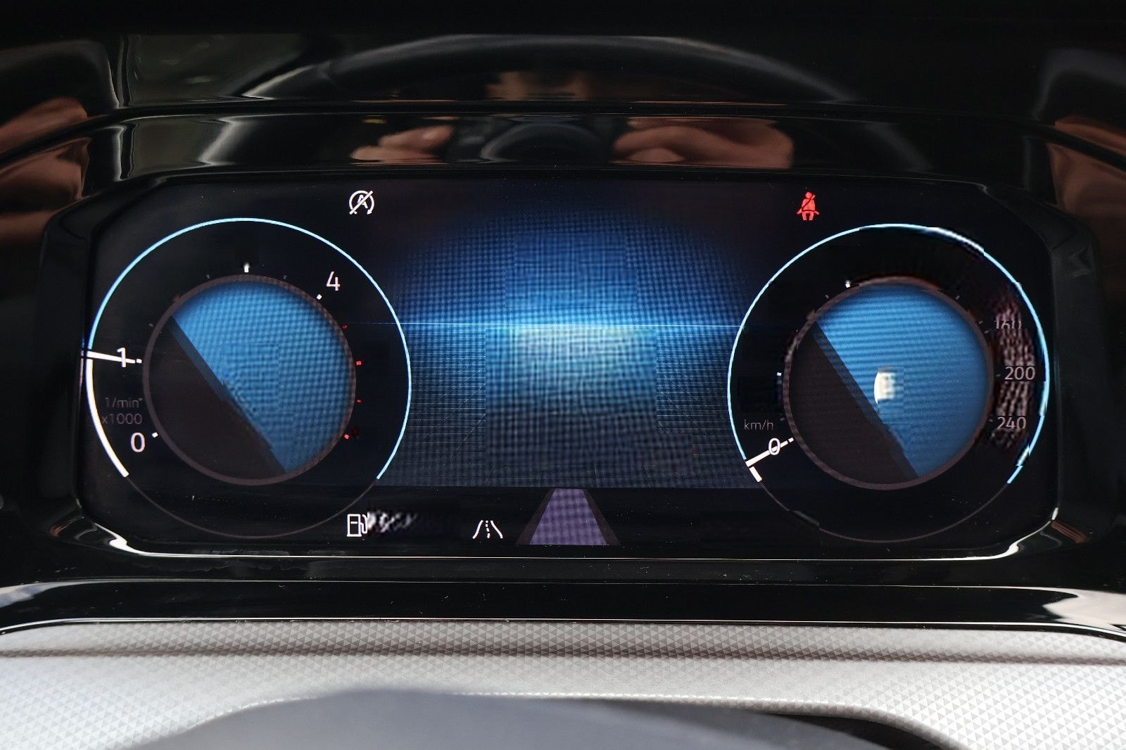 Volkswagen Golf VIII 2.0 TDI Active AID+ACC+LED+KAM+17"+AHK foto 8