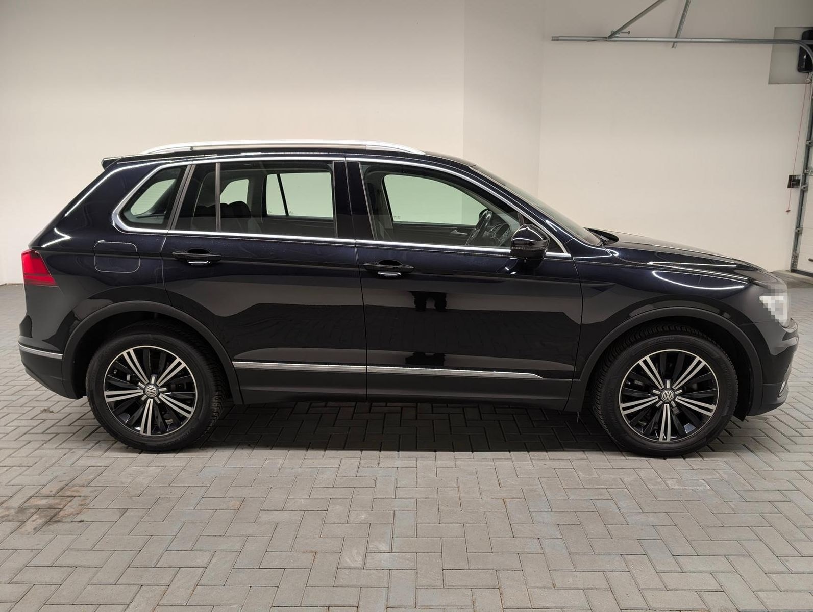 Volkswagen Tiguan Highline LED/Navi/ACC/SHZ/PDC/elHeck/18LM foto 5