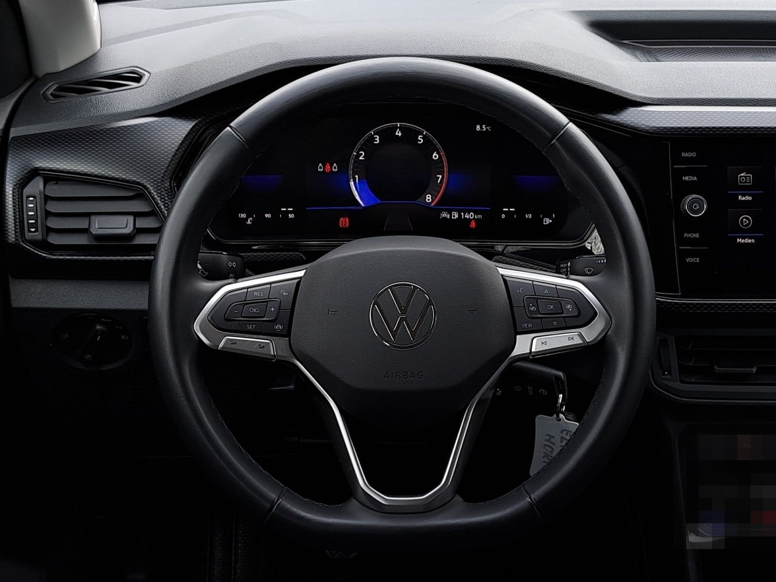 Volkswagen T-Cross Life 1.0 TSI APP DAB TEL PDC SHZ foto 18