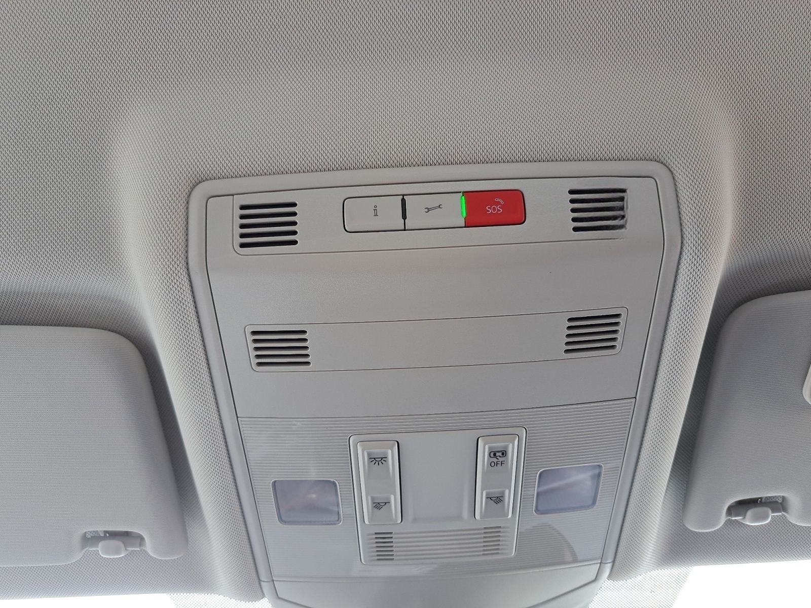 Volkswagen T-Cross Life 1.0 TSI APP DAB TEL PDC SHZ foto 25