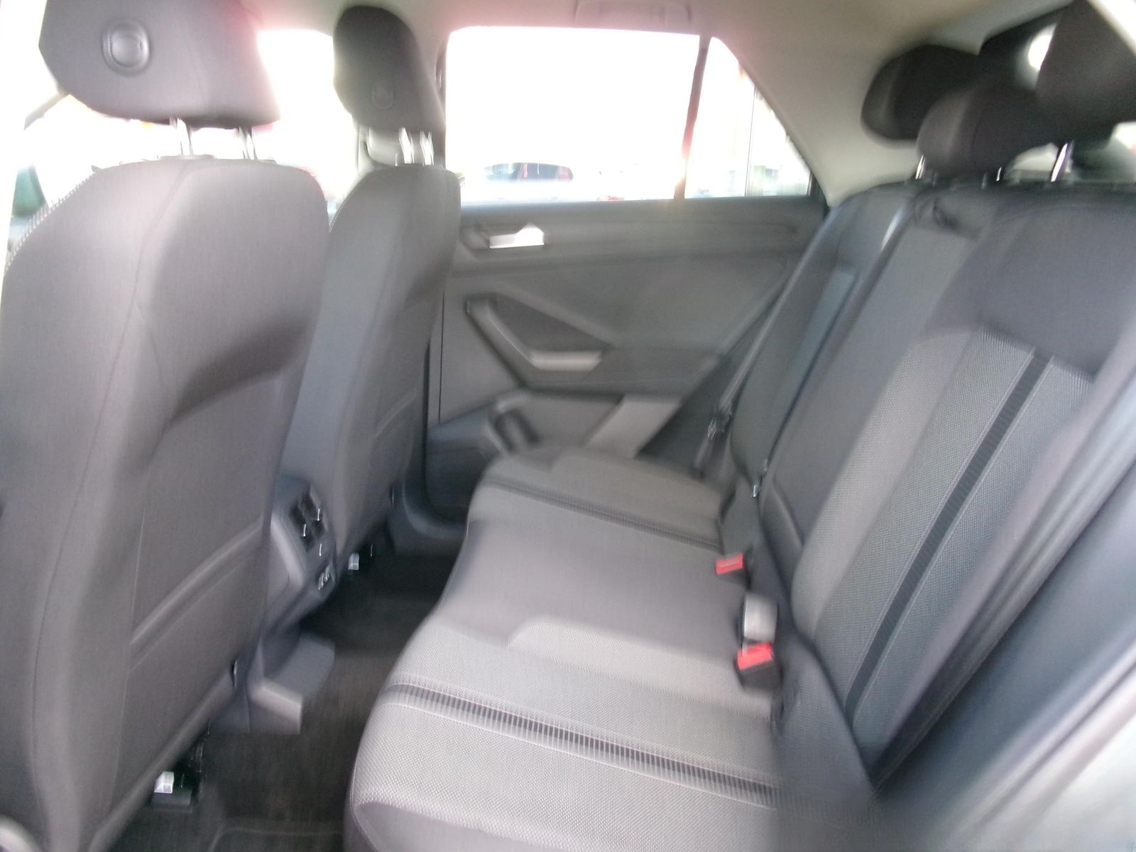 Volkswagen T-Roc 1.0 TSI Life Navi SHZ PDC DAB+ LED APP foto 18