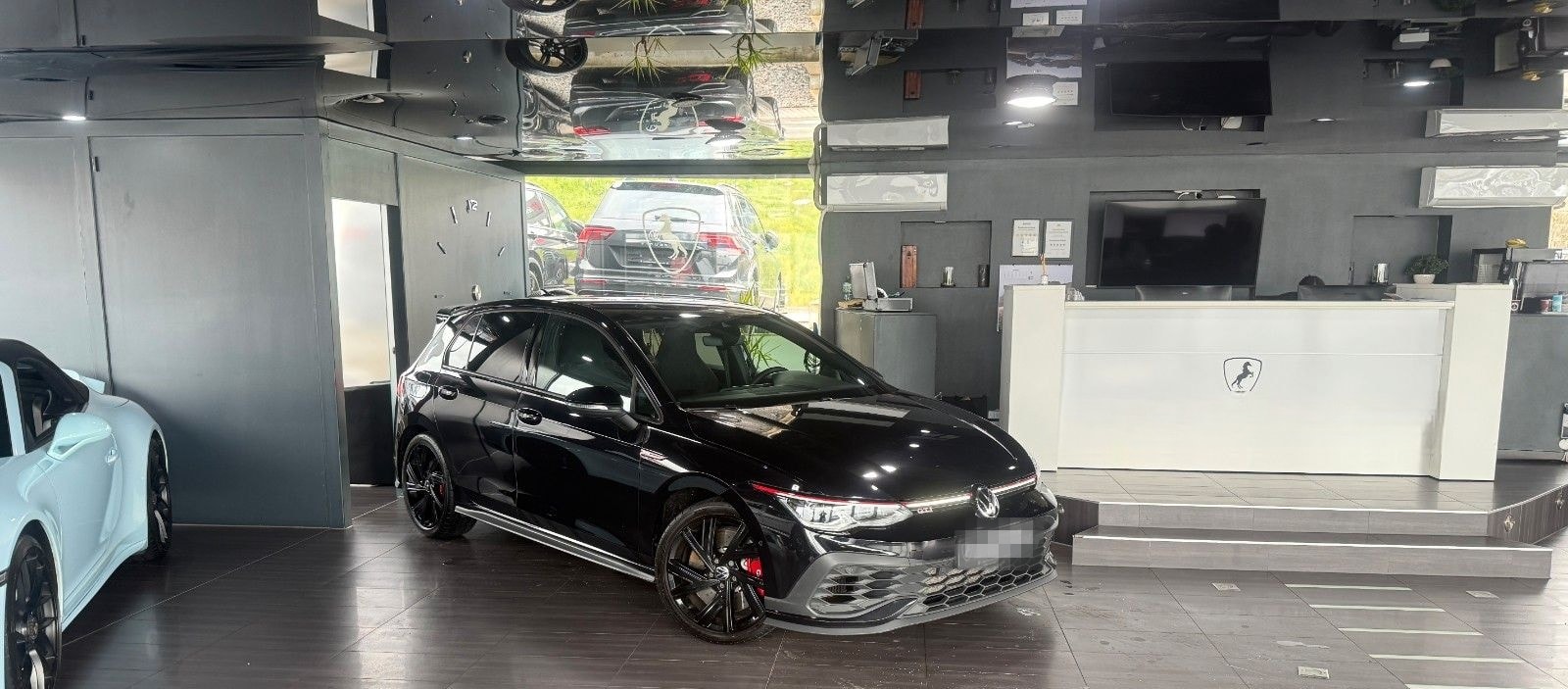 Volkswagen Golf VIII Lim. GTI Clubsport*ACC*DCC*Matrix foto 2