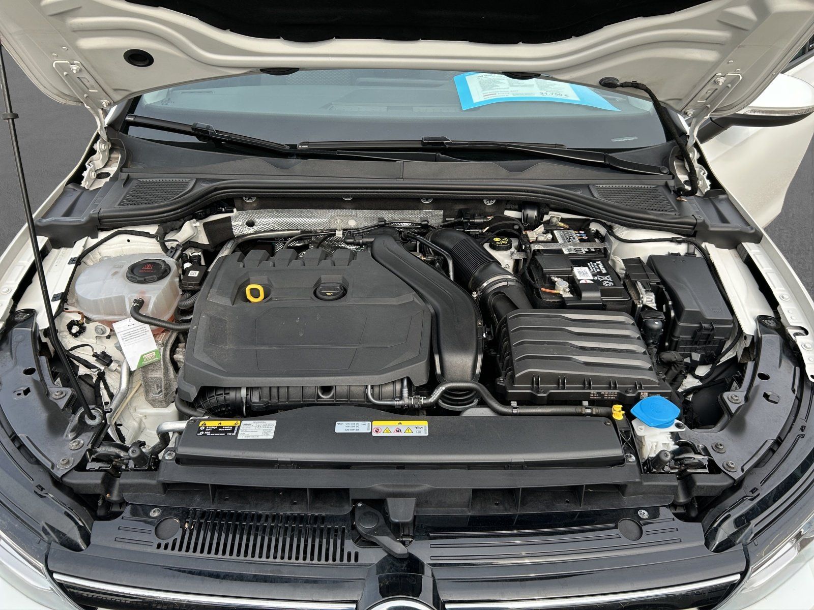 Volkswagen Golf 8 1.5 TSI Active 5-J-GAR HuD NAVI STANDH LI foto 25